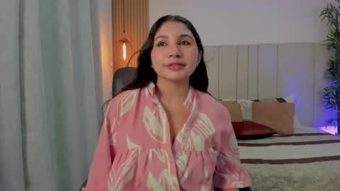 VICTORIA  online show from 05/15/26, 12:45