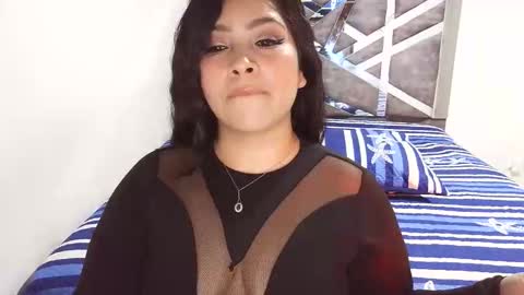 Snapshot of victoria_rossx chatting on 05/02/26, 10:48 victoria_rossx online show from 05/02/26, 10:48