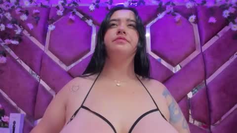 Snapshot of victoria_rossy_ chatting on 01/17/26, 09:03 Victoria online show from 01/17/26, 09:03