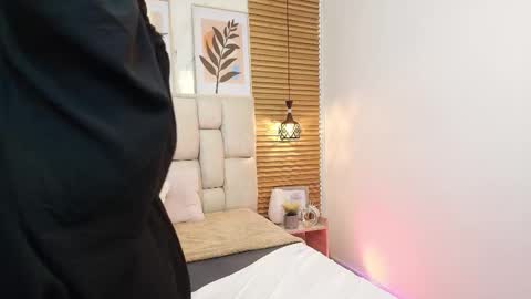 Victoria sstar online show from 03/26/26, 12:55