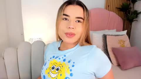 victoria  online show from 02/21/26, 11:33