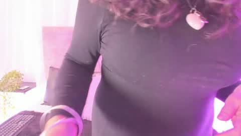 victoriaa_anderson_ online show from 04/22/26, 02:18