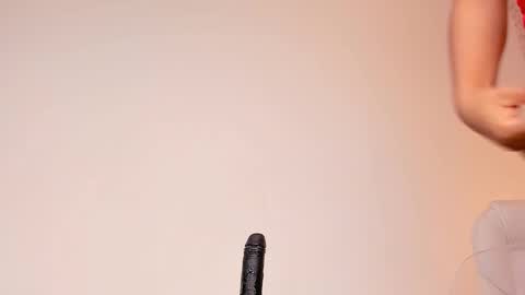 Victoria Sofia online show from 02/10/25, 06:20