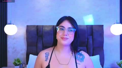 Snapshot of victoriaandrade chatting on 07/08/26, 12:20 Victoria Andrade online show from 07/08/26, 12:20