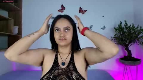 Victoria online show from 11/02/25, 11:01