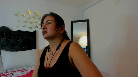 victoriacg online show from 04/23/26, 05:59