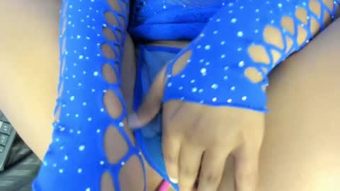 VICTORIA online show from 02/22/25, 03:25