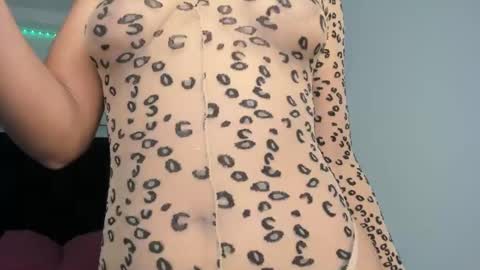 VICTORIA online show from 03/05/25, 12:11