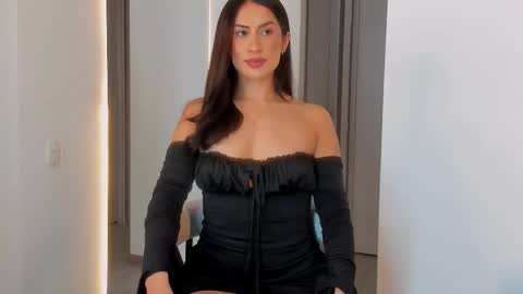Snapshot of victoriafit7 chatting on 10/20/25, 01:17 Vcitoria online show from 10/20/25, 01:17