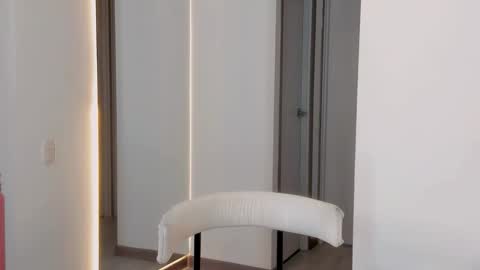 Vcitoria online show from 01/13/26, 02:06