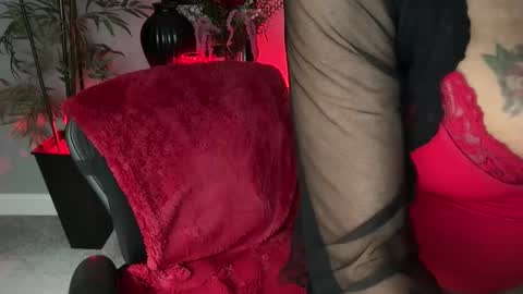 Victoria online show from 03/12/26, 07:09