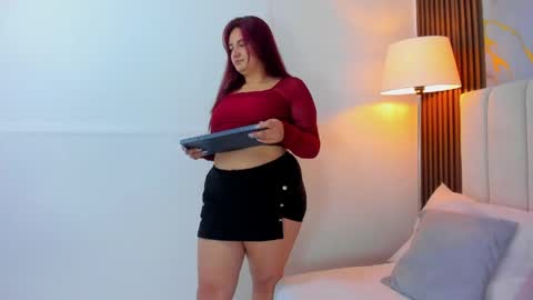 Snapshot of victoriaguzman_ chatting on 05/21/26, 04:03 Victoria online show from 05/21/26, 04:03