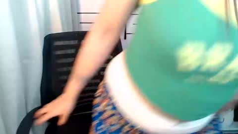 Victoria Harper online show from 01/17/26, 01:43