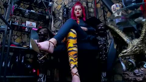 Victoria Heller online show from 02/13/25, 05:05