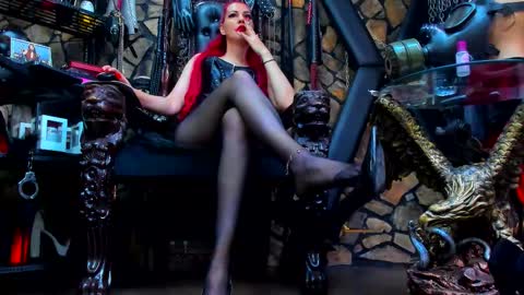 Victoria Heller online show from 09/21/25, 07:10