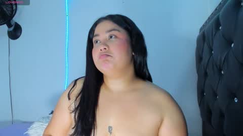 Victoria  online show from 03/20/26, 12:37