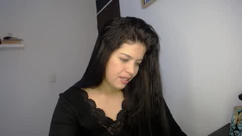 Snapshot of victorialg chatting on 10/02/25, 06:48 victorialg online show from 10/02/25, 06:48