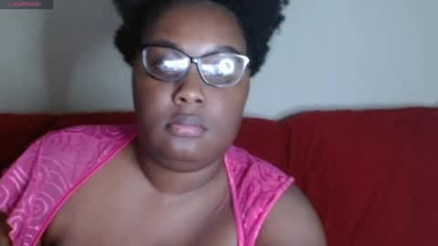 Snapshot of victorialuv22 chatting on 01/17/25, 02:39 victorialuv22 online show from 01/17/25, 02:39