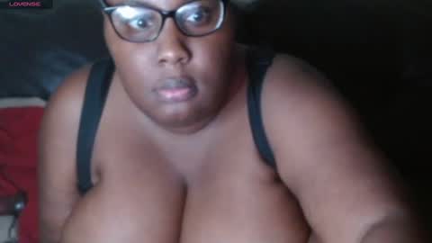 Snapshot of victorialuv22 chatting on 01/18/25, 06:03 victorialuv22 online show from 01/18/25, 06:03