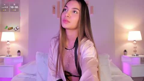 Victoria online show from 04/23/26, 11:31