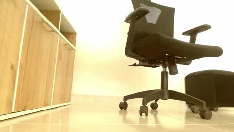 Victoria online show from 02/17/26, 04:57