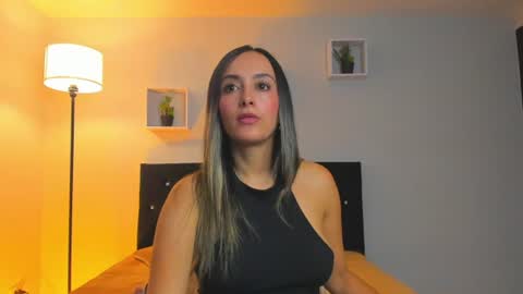 victoriia_rose_ online show from 07/01/26, 08:08