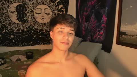 Snapshot of victorino_jhonson chatting on 01/03/25, 02:43 Victorino Jhonson online show from 01/03/25, 02:43