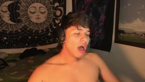 Snapshot of victorino_jhonson chatting on 03/01/25, 04:15 Victorino Jhonson online show from 03/01/25, 04:15