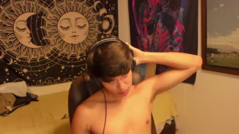 Snapshot of victorino_jhonson chatting on 11/16/25, 05:35 Victorino Jhonson online show from 11/16/25, 05:35