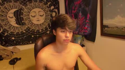 Snapshot of victorino_jhonson chatting on 12/01/25, 01:43 Victorino Jhonson online show from 12/01/25, 01:43