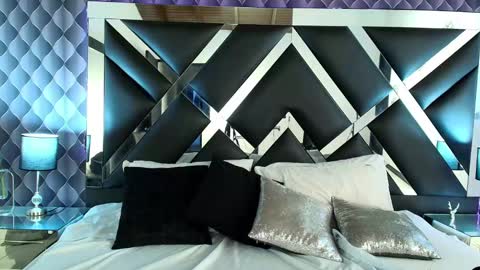 victtoria lee online show from 02/11/25, 11:22