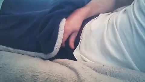 vicvictoree online show from 11/13/25, 08:02