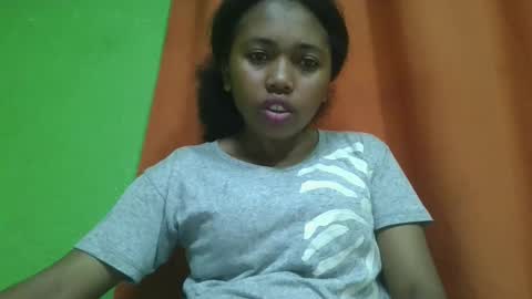 vierge28430 online show from 04/20/26, 06:16