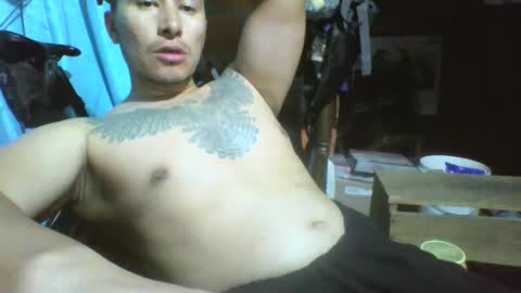 Snapshot of viernes1010 chatting on 05/25/26, 05:52 viernes1010 online show from 05/25/26, 05:52