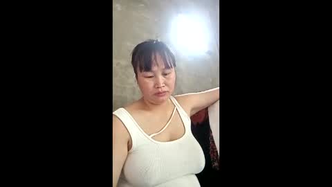 vietnam_sexxy online show from 04/22/26, 03:31