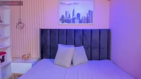 Viiolett online show from 02/22/25, 07:36