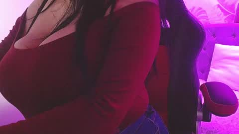 viioleta online show from 01/28/25, 12:22