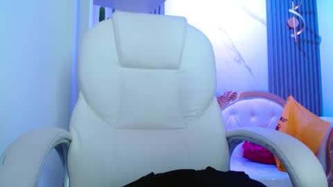 viioleta online show from 03/04/26, 07:31