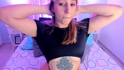 Violet online show from 10/03/25, 12:35