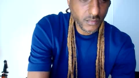 viizin online show from 02/10/26, 02:15