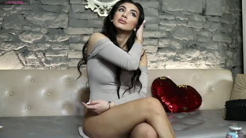 Snapshot of vijshstara chatting on 12/27/24, 10:12 VIJ online show from 12/27/24, 10:12
