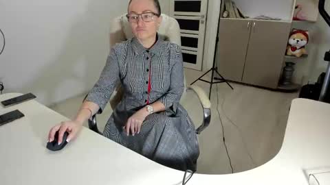 Ukrainian-woman online show from 11/26/25, 05:52