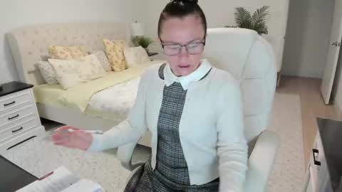 Ukrainian-woman online show from 05/15/26, 11:50