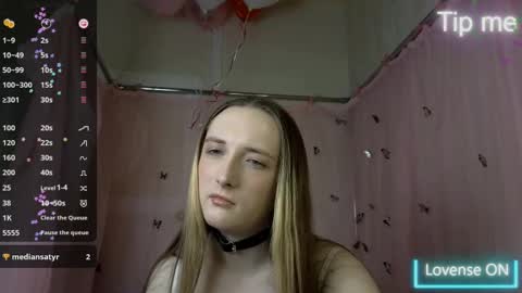 vika pinakolada  online show from 03/07/25, 12:48