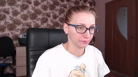 Vika online show from 01/21/25, 09:13