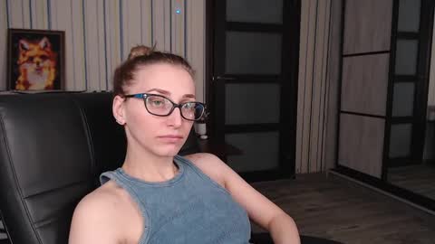 Vika online show from 03/09/25, 11:35