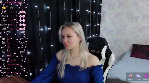 Snapshot of vikapowers chatting on 02/11/25, 03:08 vikapowers online show from 02/11/25, 03:08