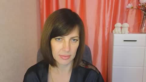 Snapshot of vikasoul chatting on 10/22/25, 04:13 Vika online show from 10/22/25, 04:13