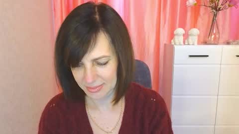 Snapshot of vikasoul chatting on 11/22/25, 06:23 Vika online show from 11/22/25, 06:23