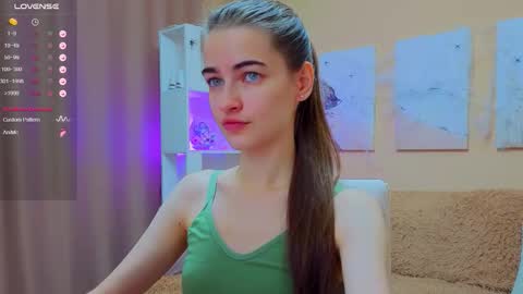 vikiberry online show from 11/06/25, 05:30